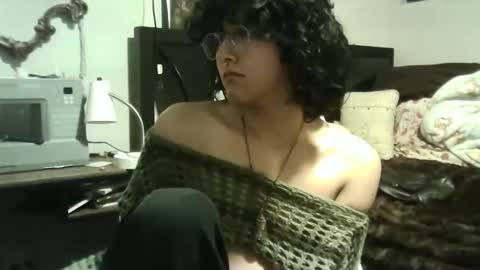 Sweetener online show from 10.23.25