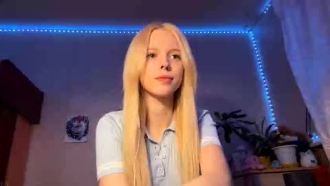 Lina online show from 11.17.25