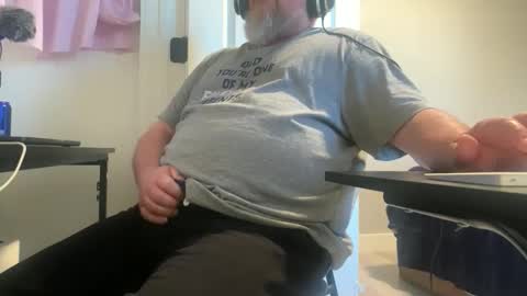 Allergictolove online show from 03.29.26