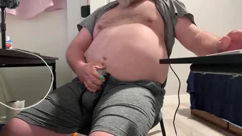 Allergictolove online show from 04.12.26