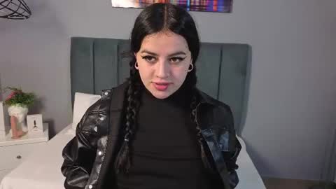 Snapshot of alli_cooper chatting on 07.15.26 Ali online show from 07.15.26