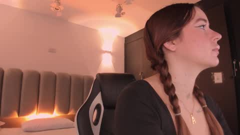 Snapshot of allicelover chatting on 01.07.26 ALLICE online show from 01.07.26