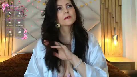 Aliie  online show from 02.21.26