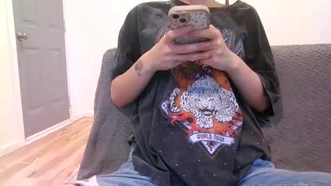 alliebearx online show from 02.10.25