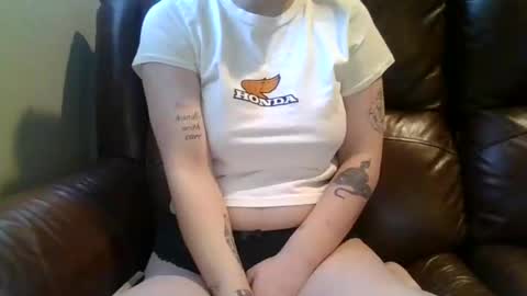 alliebearx online show from 12.17.25