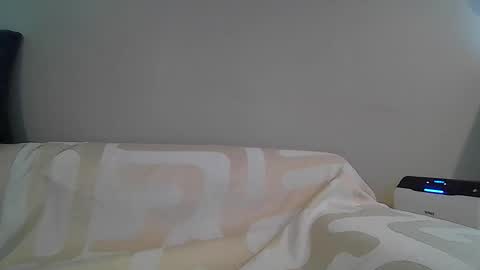 alliebearx online show from 04.07.26