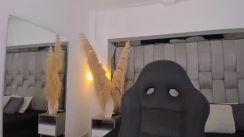    online show from 03.03.26