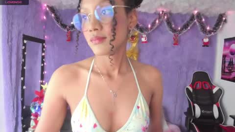 Snapshot of allis0n_ik chatting on 01.09.25 ALLIS0N IK online show from 01.09.25