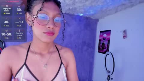 Snapshot of allis0n_ik chatting on 01.12.25 ALLIS0N IK online show from 01.12.25