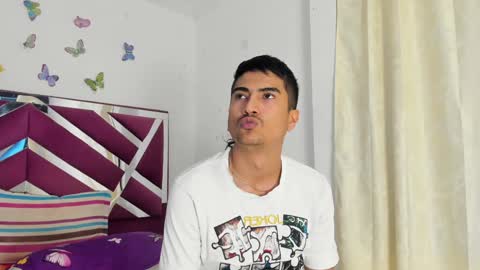 Snapshot of allisonjustingb chatting on 01.11.25 AllisonJustin online show from 01.11.25