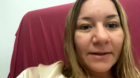 allisonlove2 online show from 04.15.26