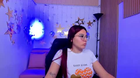Snapshot of allisonlove_88 chatting on 06.22.26 ALLISON online show from 06.22.26