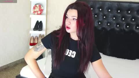 Snapshot of allisonn223 chatting on 10.17.25 Deea online show from 10.17.25