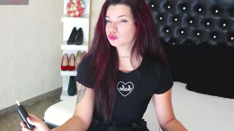 Snapshot of allisonn223 chatting on 10.20.25 Deea online show from 10.20.25