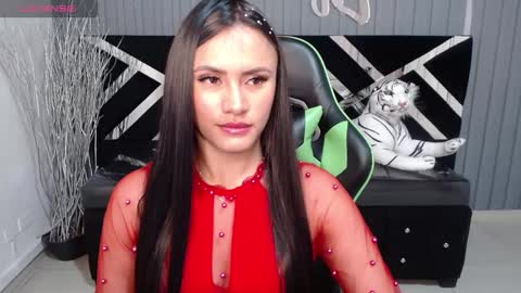 Allisson online show from 01.17.25