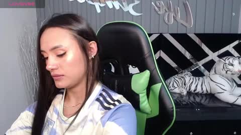 Allisson online show from 02.12.25