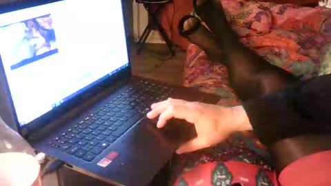 Snapshot of alliste260584 chatting on 03.04.25 alliste260584 online show from 03.04.25