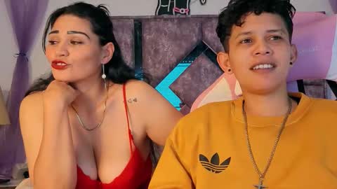 Snapshot of allizon_and_leslie chatting on 03.02.26 LESLIE and ALLIZON online show from 03.02.26