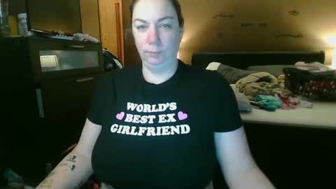Snapshot of allnaturaltigbitties chatting on 02.07.25 Tig Bitty online show from 02.07.25