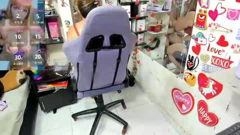 Snapshot of allsson_miller chatting on 03.01.26 allsson_miller online show from 03.01.26