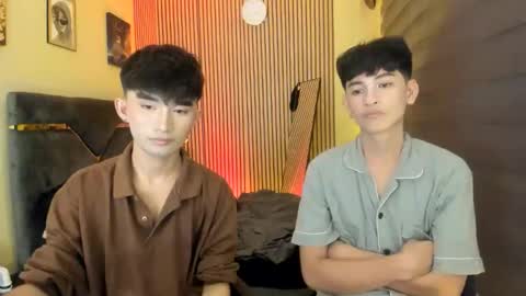 Snapshot of alluring_alpha chatting on 09.16.25 kim and josh online show from 09.16.25