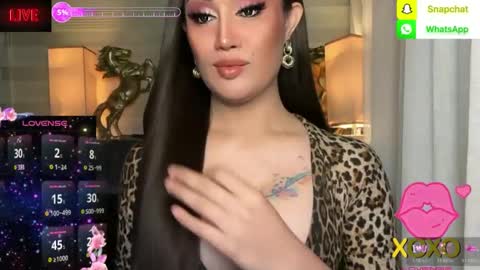 Snapshot of alluring_gemini chatting on 01.16.26 Queen Majesty Katy online show from 01.16.26