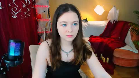 alluringeyess online show from 10.26.25