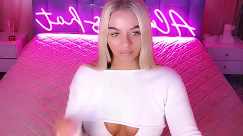 AlwaysHot online show from 02.03.26