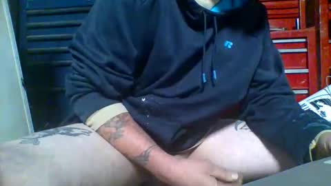 allwolf0323 online show from 10.24.25