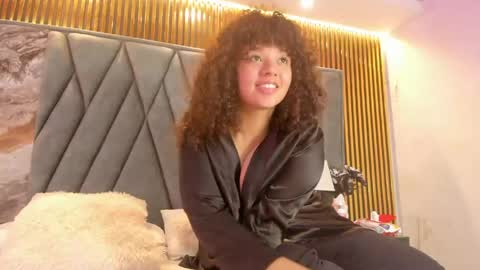 Snapshot of ally_and_noah_ chatting on 06.05.26 ally_and_noah_ online show from 06.05.26