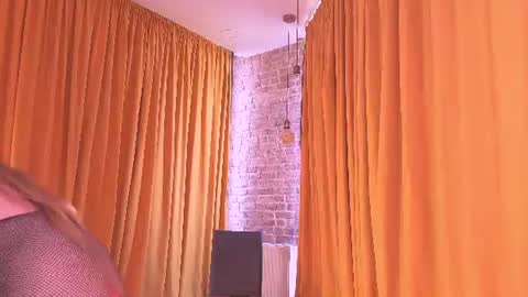 Snapshot of allyaska chatting on 07.11.26 Hello dear guys my name is Alaska lets get to know each other better online show from 07.11.26