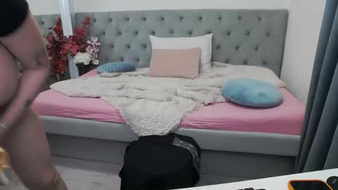         online show from 05.22.26