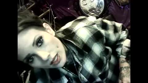 allymoon1369 online show from 04.16.26