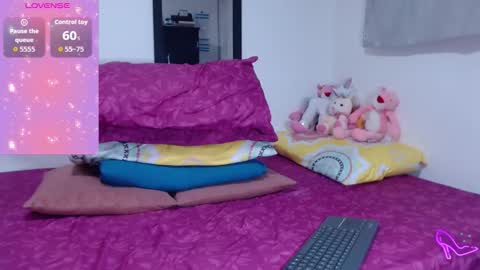 Allysonstonnes online show from 11.05.25