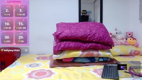 Allysonstonnes online show from 11.24.25