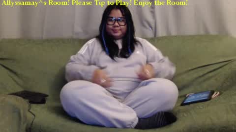 Allyssamay online show from 01.05.25