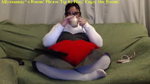 Allyssamay online show from 01.20.25