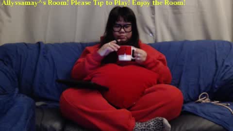 Allyssamay online show from 01.29.25
