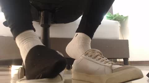 ALMA FENIX  online show from 02.17.25