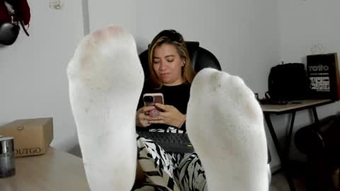 ALMA FENIX  online show from 04.15.26