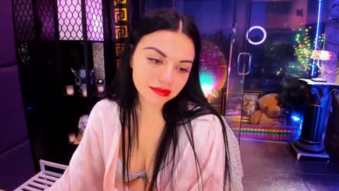 Snapshot of alma_pearl chatting on 02.19.26 Alma online show from 02.19.26