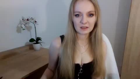 Snapshot of almanature chatting on 02.03.25 AlmaNature online show from 02.03.25
