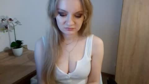 Snapshot of almanature chatting on 03.03.25 AlmaNature online show from 03.03.25