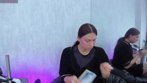 Santy online show from 10.11.25