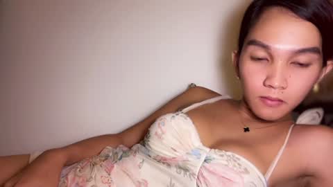 larah online show from 07.08.26