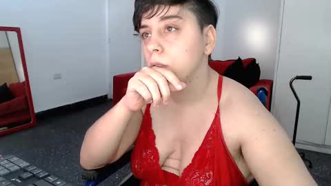 Almond online show from 12.04.24