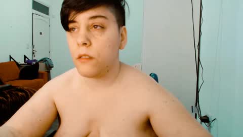 Almond online show from 09.14.25