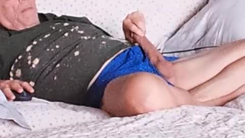 almost 9 online show from 09.29.25