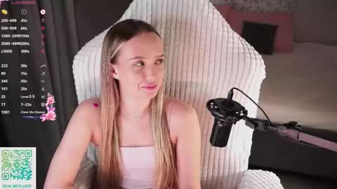 Lia online show from 02.07.26