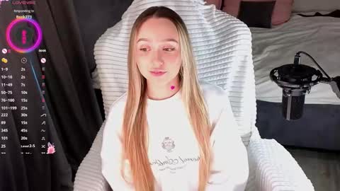 Lia online show from 02.26.26